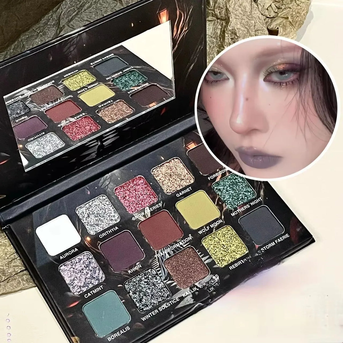 Paleta de Sombras Gótica 15 Colores Halloween